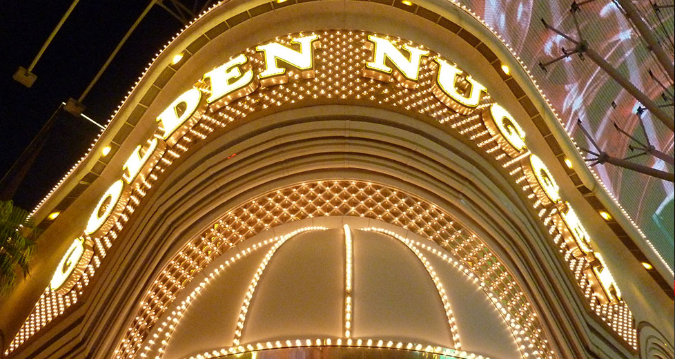 Front View of the Golden Nugget Las Vegas Sign