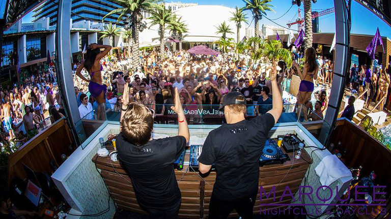 pool party DJ's Marquee Dayclub 