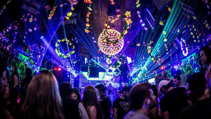 Wall Club Miami Beach: A Cultural Hub in the Heart of South Beach