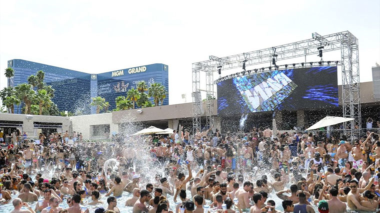 Redo of MGM Grand's Wet Republic promises an even splashier pool party -  Las Vegas Sun News